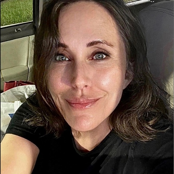 Meet the Posher - Picture 4 of 6